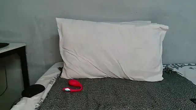 MelowD_2 stripchat live cam model