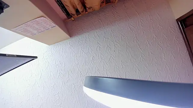 LalilaBrunettee stripchat live cam model