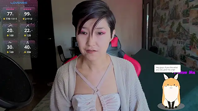 LeyylaStoone stripchat live cam model