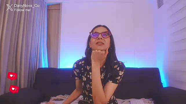 DanyNova_Co stripchat live cam model
