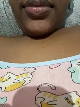 amorasecy stripchat live cam model