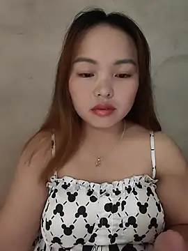 Mina_xYx stripchat live cam model