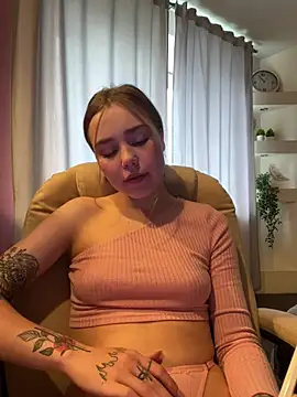 Sweet_Meg stripchat live cam model