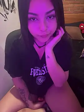 Aly_96 stripchat live cam model