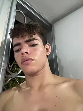 Nijinsky_LatinBoy stripchat live cam model