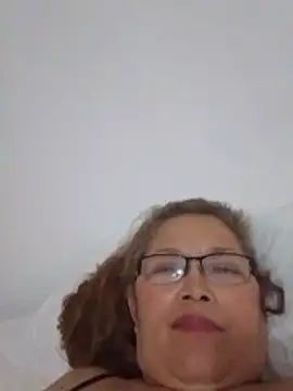 Cessi50 stripchat live cam model