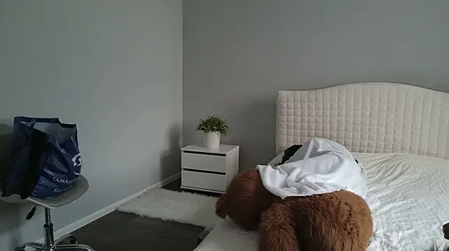 BonnnyBoobsy stripchat live cam model