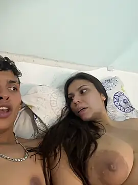 LuckyGuyyyy stripchat live cam model