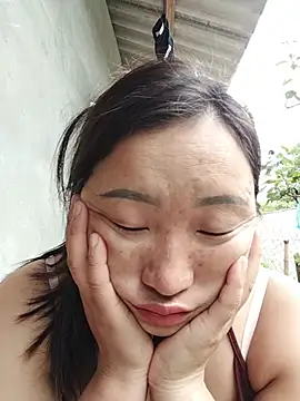 zhen-zo stripchat live cam model