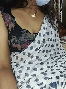 Telugu_vassu25 stripchat live cam model