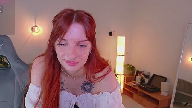 Milla_K1ss stripchat live cam model