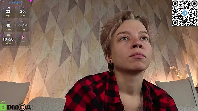 Michelle_Blond stripchat live cam model