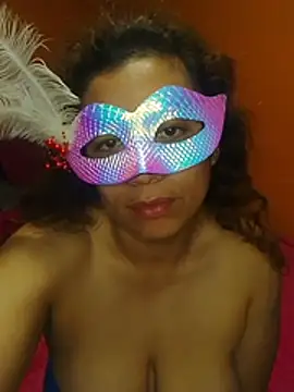Canela_2020 stripchat live cam model