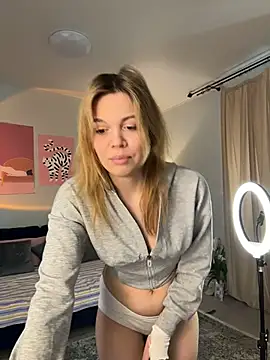 SunTaliaStar stripchat live cam model