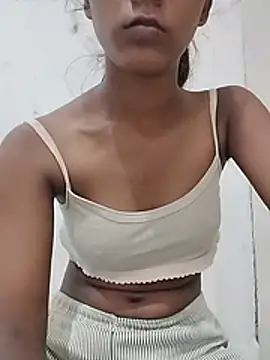 hotbabymuskan stripchat live cam model