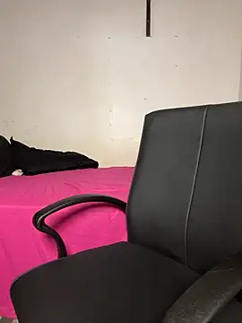 chubby_baba stripchat live cam model