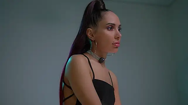 Mila_May_ stripchat live cam model