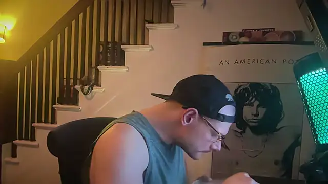 MasterDaddyCool stripchat live cam model
