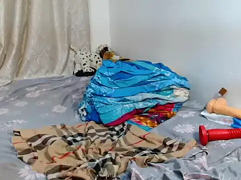 splash_coochie stripchat live cam model