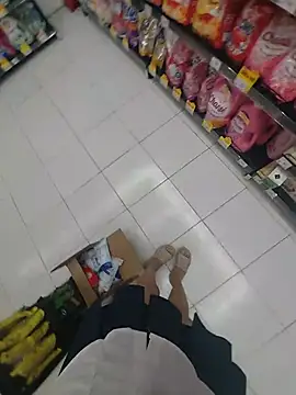 Love-public stripchat live cam model