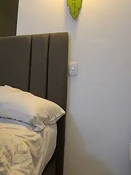 BiiancaEstradaa stripchat live cam model