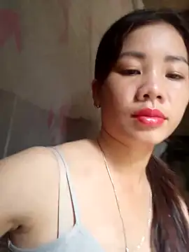 Isabella_pusy stripchat live cam model