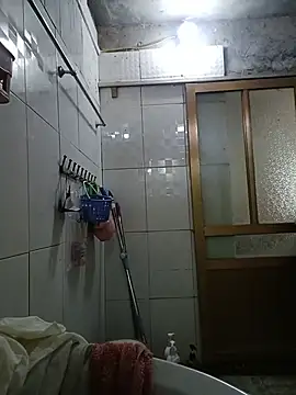 Bong_Hoa stripchat live cam model