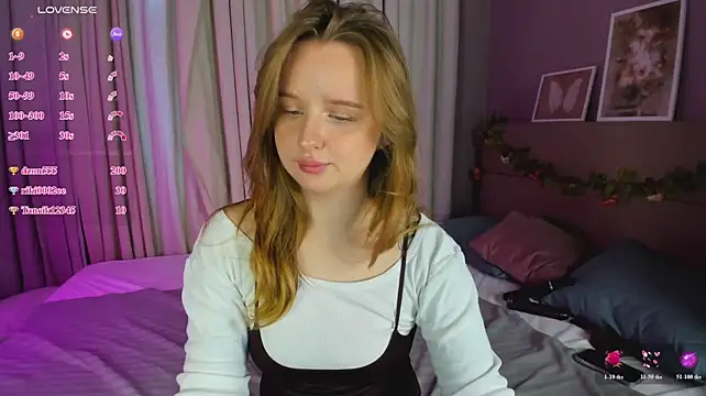 Rina_Panic stripchat live cam model
