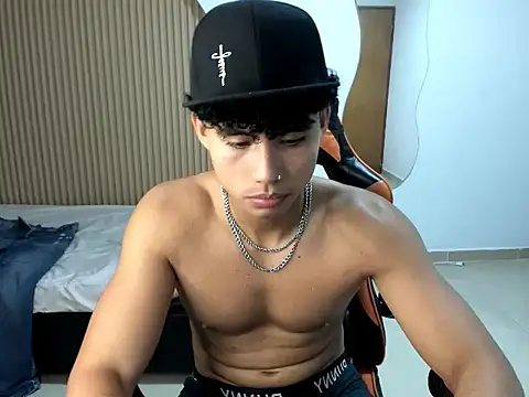 marcus_dick___ stripchat live cam model