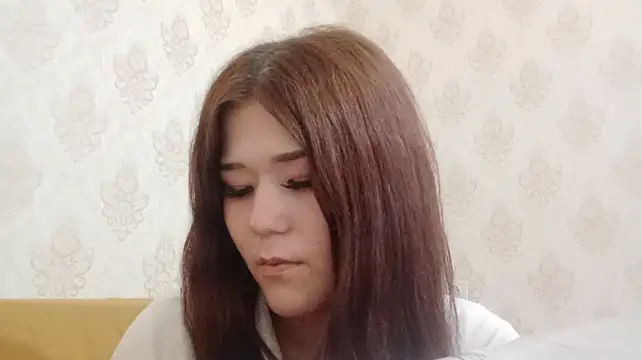 GenovevaWinesett stripchat live cam model