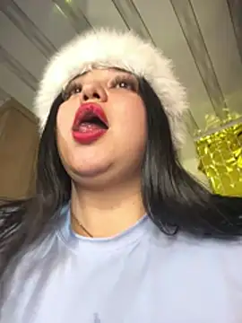 Kym_Owens stripchat live cam model