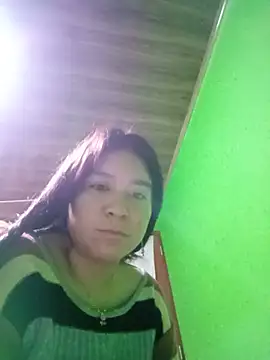 Zoe_aylor stripchat live cam model
