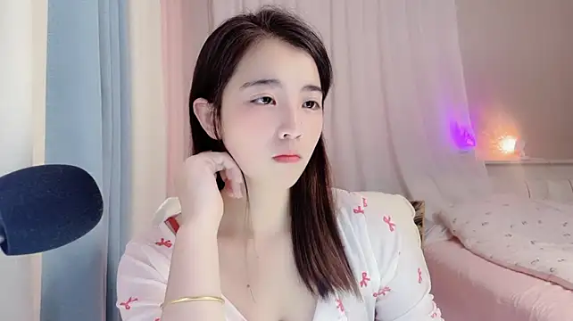 amy-6668 stripchat live cam model