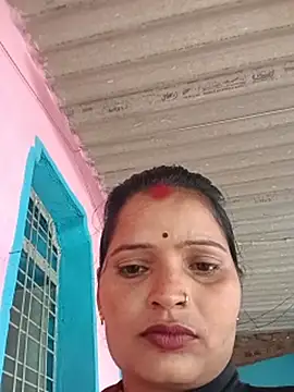 Divya_hot88 stripchat live cam model