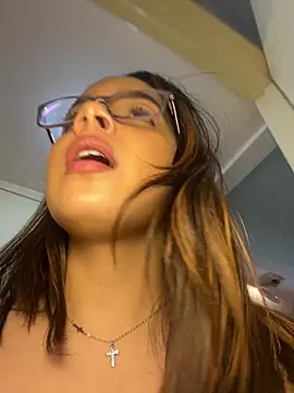 camzzi stripchat live cam model
