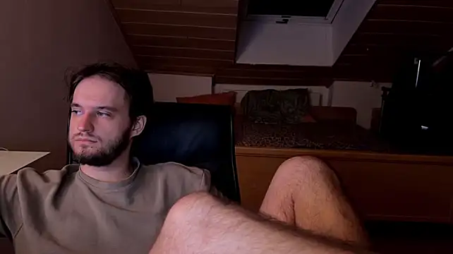 Bez3ybik stripchat live cam model