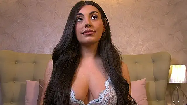 DizzyTara stripchat live cam model
