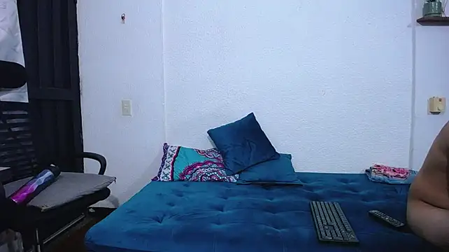 _joanne_and_oliver_ stripchat live cam model