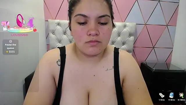Marinasexxx stripchat live cam model