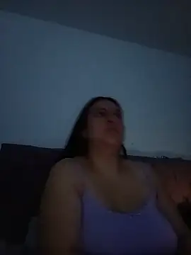Ary- stripchat live cam model