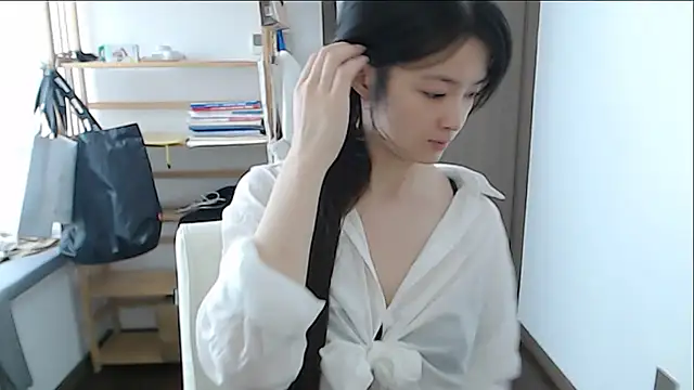 Mimi-cnbaby stripchat live cam model