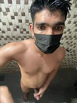 Naughtytomboy78 stripchat live cam model