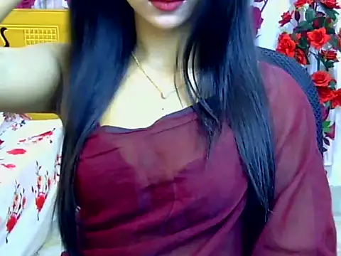 Alina_Nur stripchat live cam model