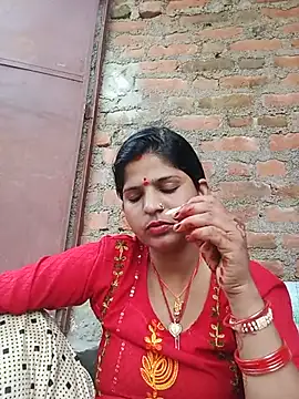 Joohi_Chawla143 stripchat live cam model