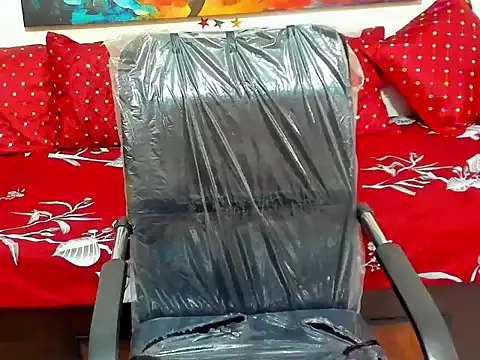 evaaelfiee stripchat live cam model