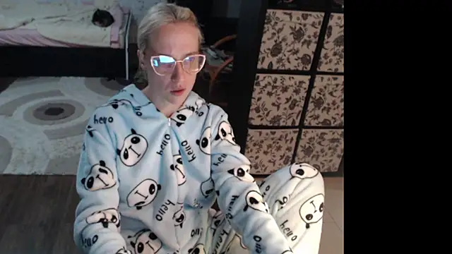 Sweet_hot_shrmp stripchat live cam model