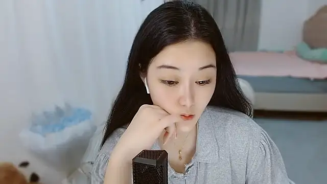 Amy-cnbaby stripchat live cam model