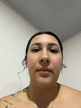 KittyObsession stripchat live cam model