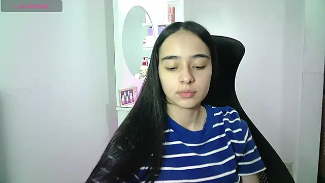 aineangeel stripchat live cam model