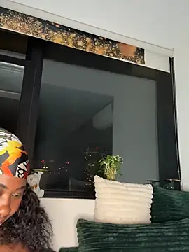 juicesowet stripchat live cam model